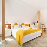 Apartman Lucia *