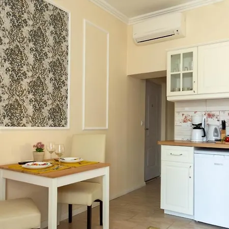 Apartment Lucia *