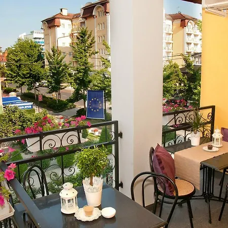 Apartment Lucia *